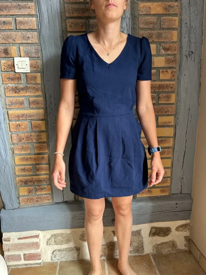 Combinaison jupe devant et short derrière, mademoiselle R taille 36, marine