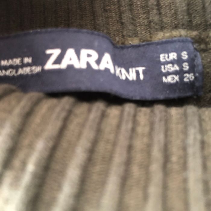 T shirt manches longues Zara - photo numéro 4