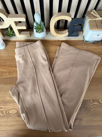 Pantalon façon legging beige foncé Zara 10 ans