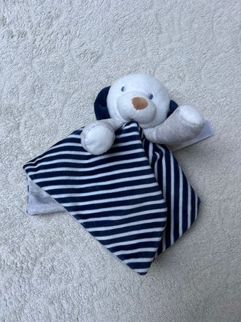 Doudou plat chien OBAIBI velours tout doux gris et rayé bleu marine et blanc
