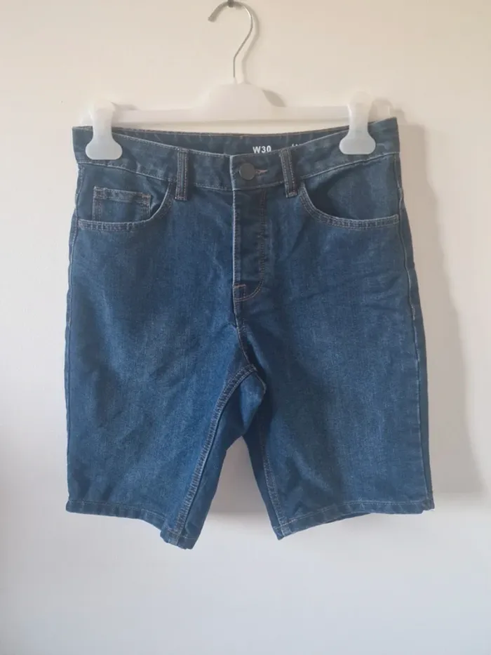 Short en jeans