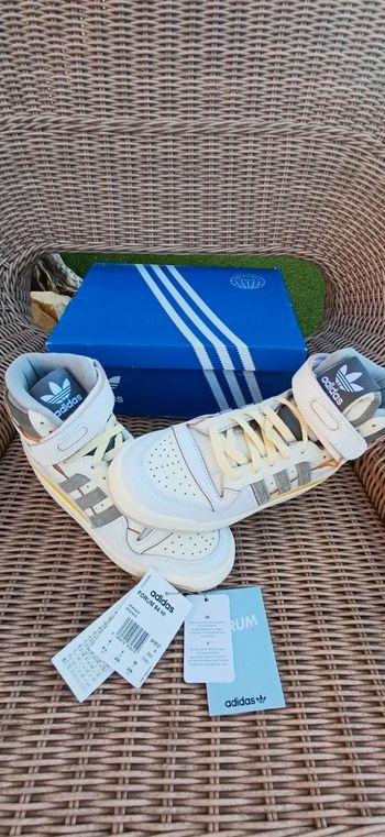 Adidas forum 84