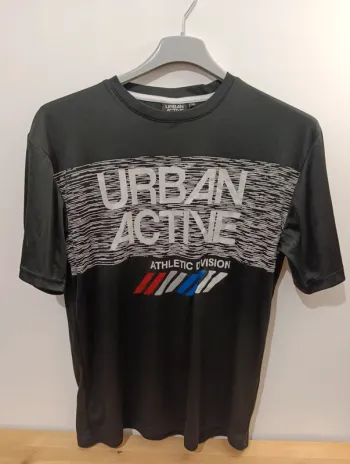 Tshirt urban active