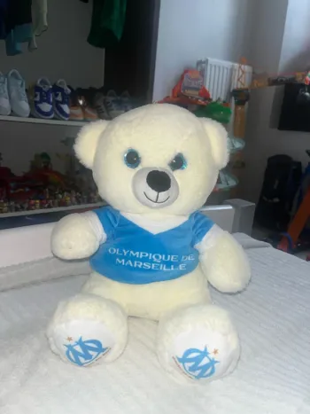Ours en peluche Marseille