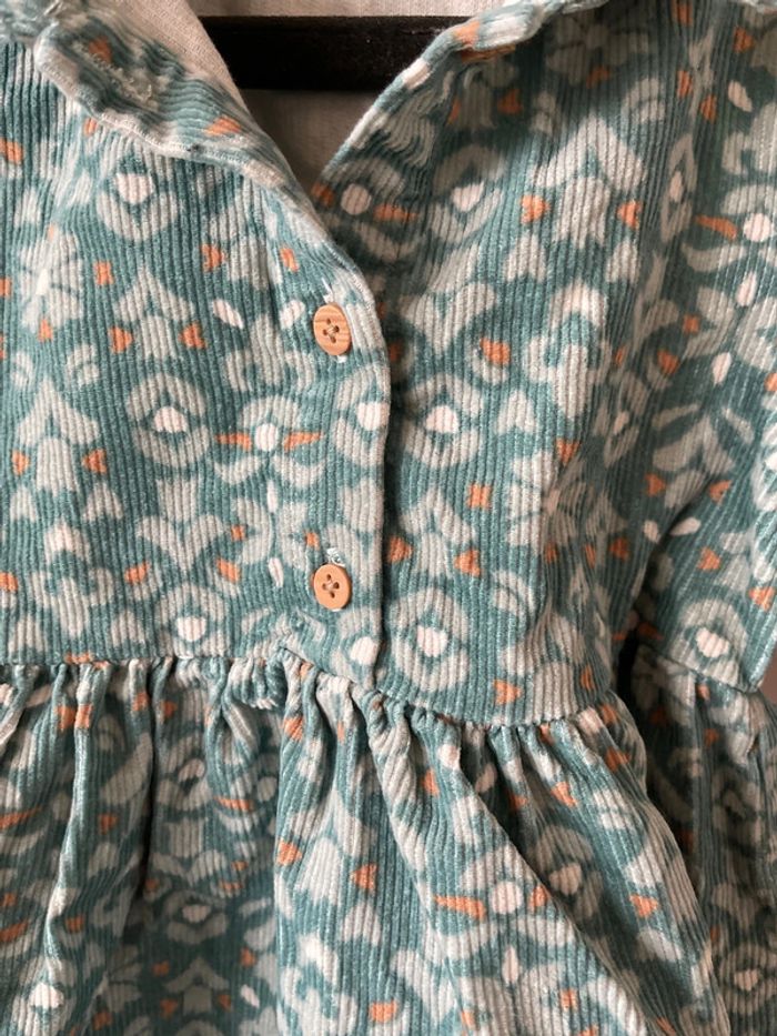 Ensemble neuf Robe + collants Gémo taille 18 mois - photo numéro 3