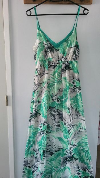 Vila clothes Robe bretelles longues vert blanc taille M 38