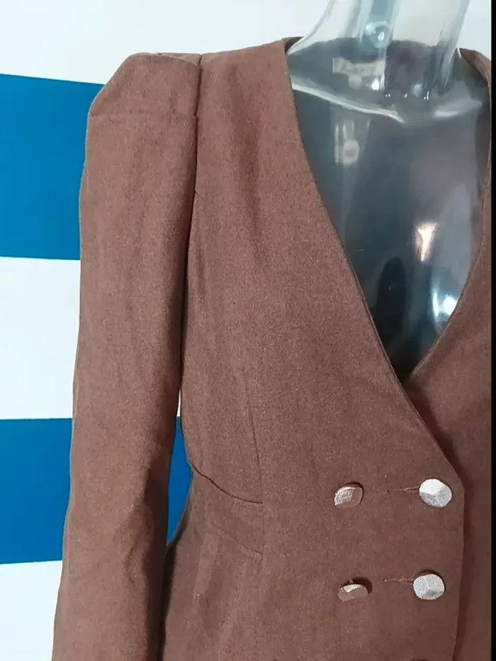 Veste marron neuf sans étiquette Lucy&Co femme taille 38/40 - photo numéro 2