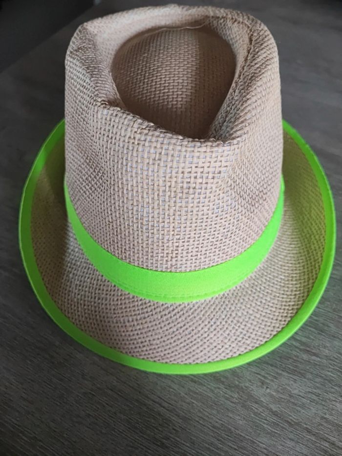 Chapeau Boland neuf vert été