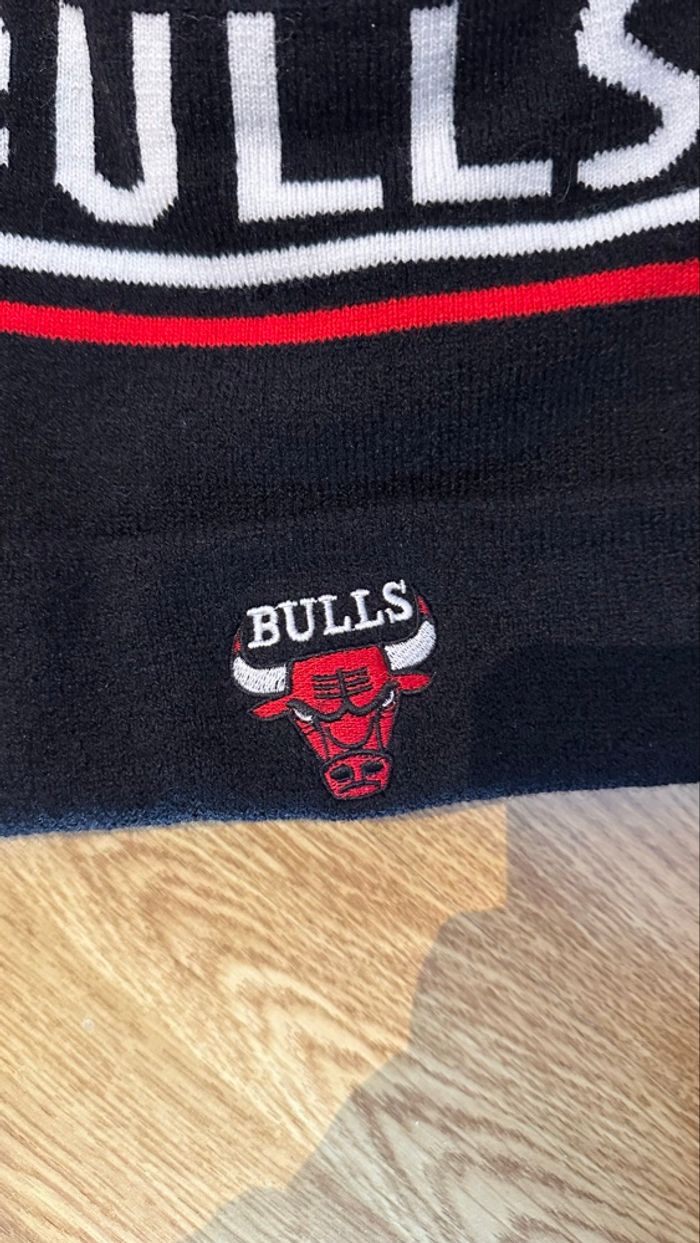Bonnet Chicago Bulls neuf avec pompons - photo numéro 4