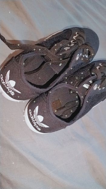 Basket adidas noire