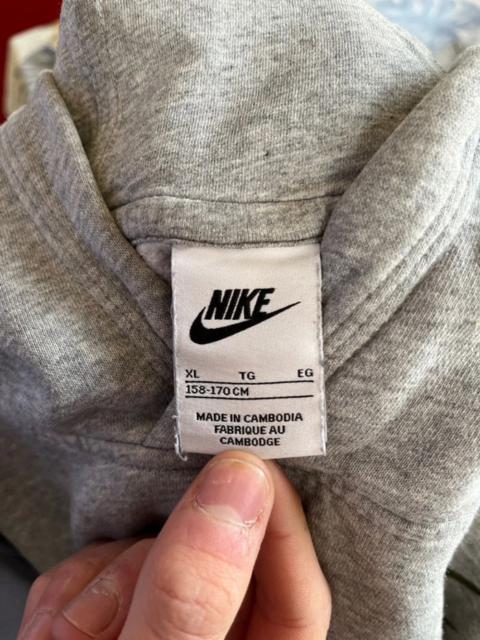 Sweat nike - photo numéro 4