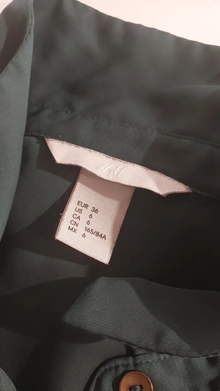 Chemise satinée vert sapin H&M - photo numéro 5