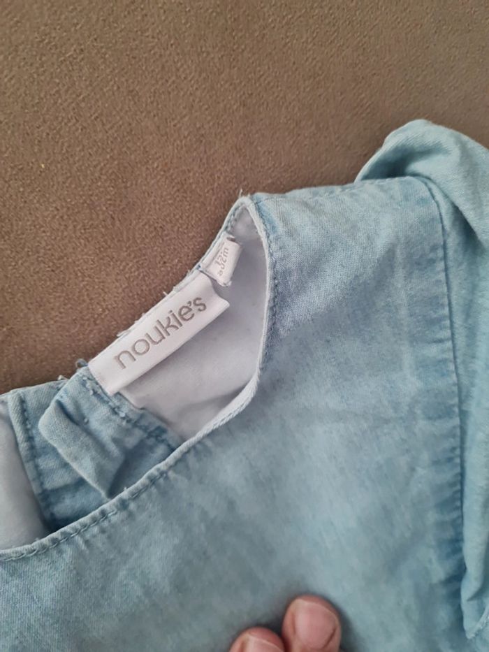 Barboteuse noukies très bon etat Jeans léger 12 mois - photo numéro 3