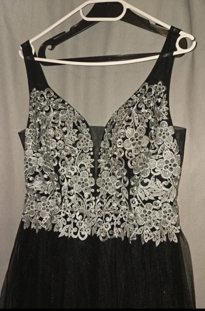 Robe fête - photo numéro 2