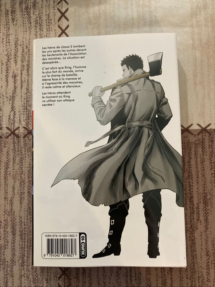 One punch man 31 - photo numéro 2