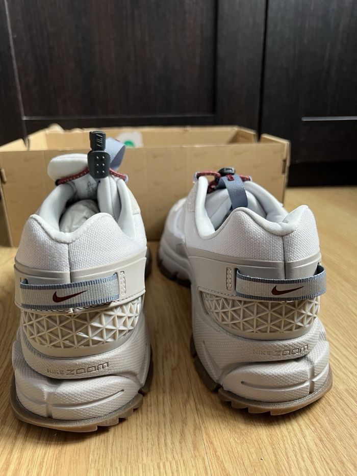 Nike Zoom Vomero Roam pour femme - photo numéro 10