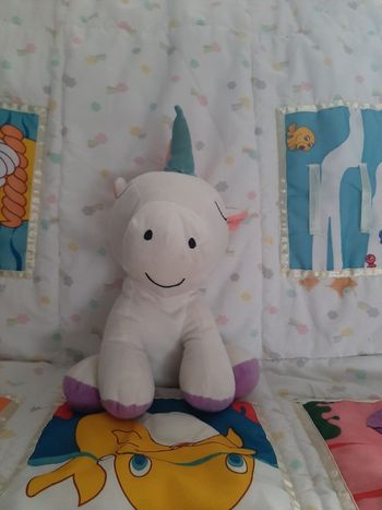 Peluche licorne
