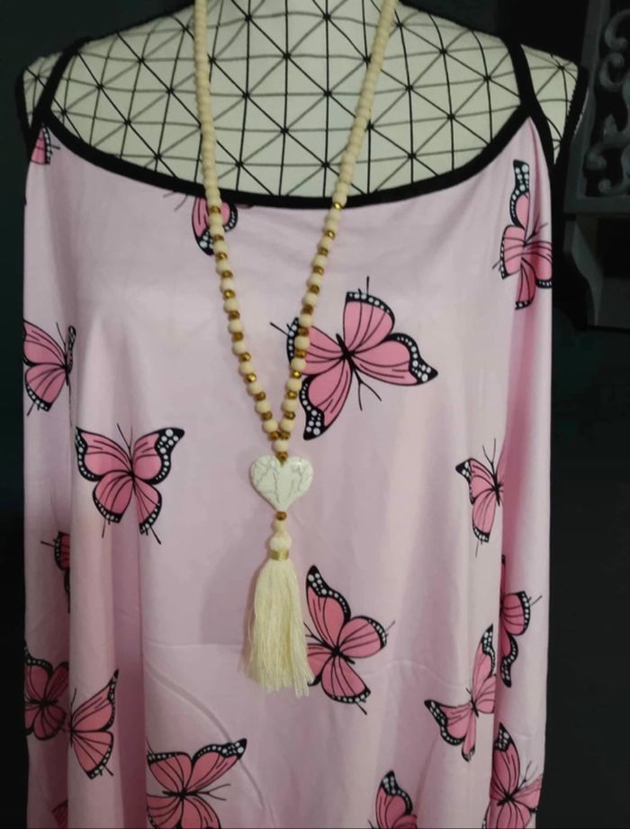 Nuisette Grande Taille 48 – Sans Manches, Imprimé Papillons Colorés Rose - photo numéro 2