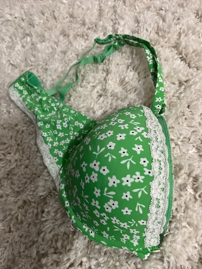 Lot de 2 Soutien taille 100C / Bonnet 100 👩 - photo numéro 4