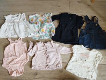 Lot vêtements 9 mois