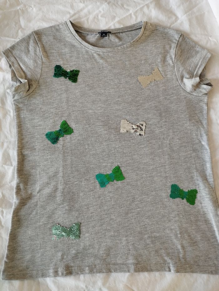 Tee shirt à sequins
