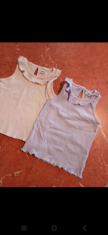 Lot de 2 débardeurs fille taille 3 ans