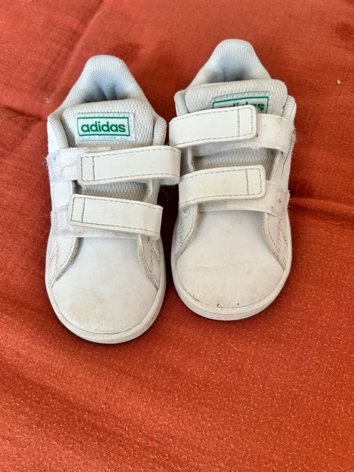 Chaussures basket adidas