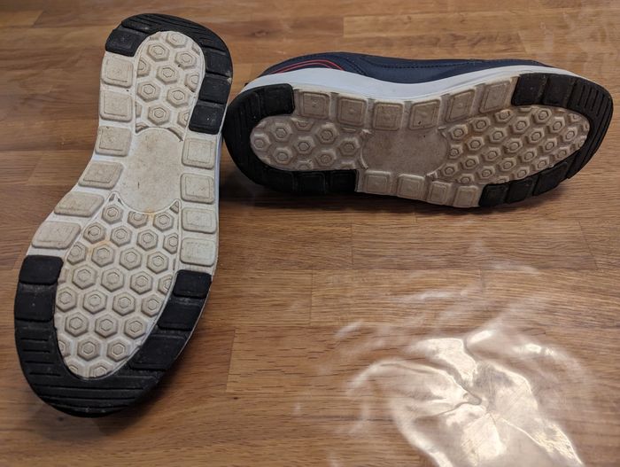 Chaussures garçon pointure 39 Airness très bon état - photo numéro 8