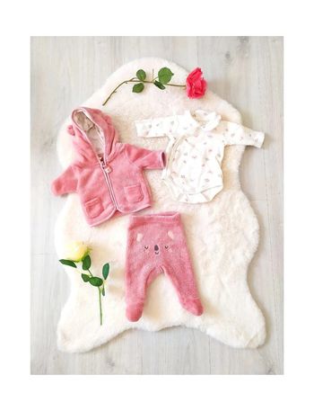 Ensemble hiver naissance fille veste polaire à capuche + pantalon à pieds + body