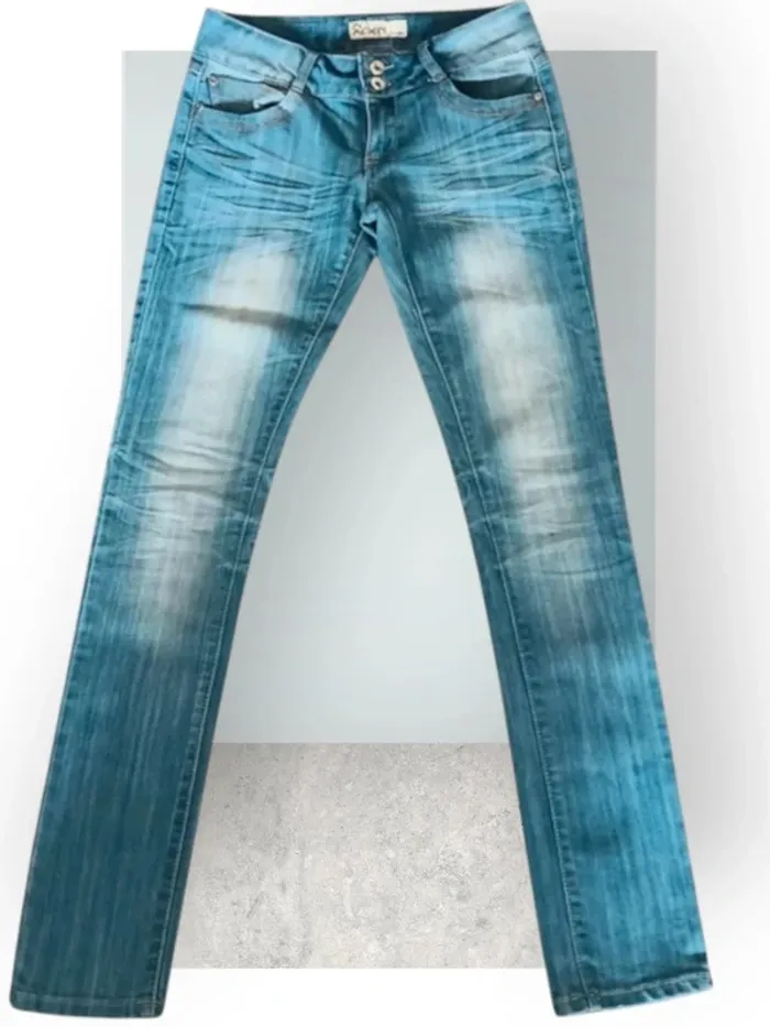 Jean REVERS jeans coupe droite ,taille basse ,texture extensible - photo numéro 7