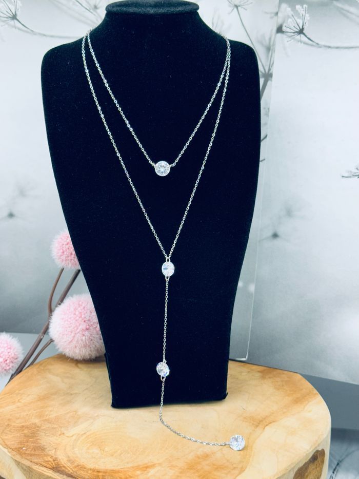 Collier de dos couleur argent et zirconium - photo numéro 4
