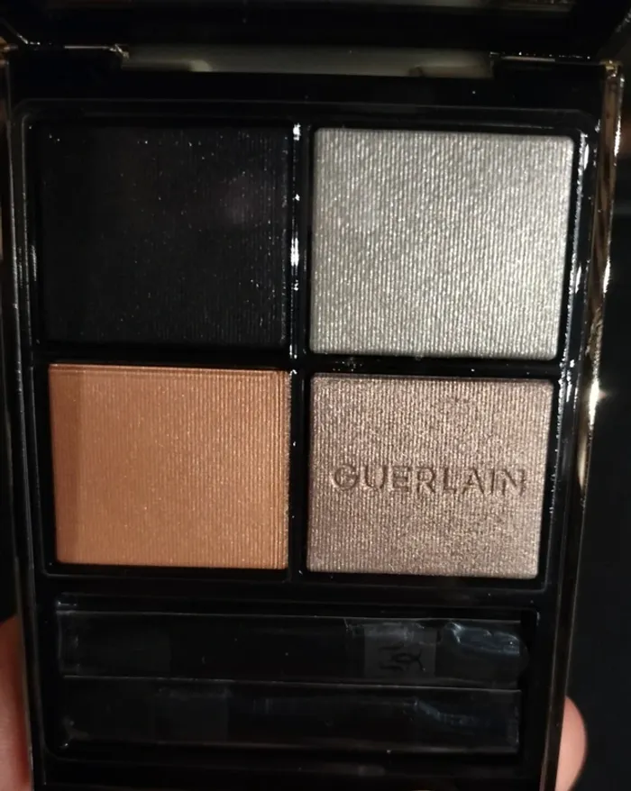 4 ombres à paupières G irisés tons chauds: beige-cuivre-taupe - photo numéro 4
