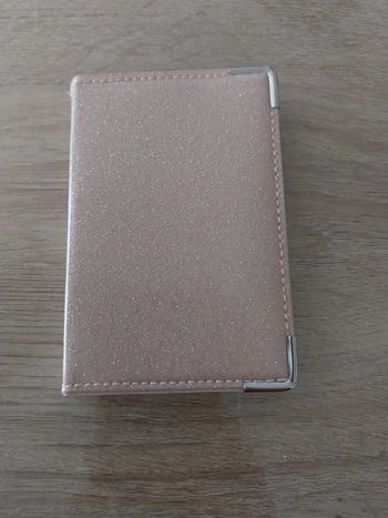 Protege carte à paillettes Rose