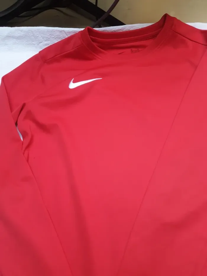 Lot de 2 ti shirts Nike - photo numéro 3