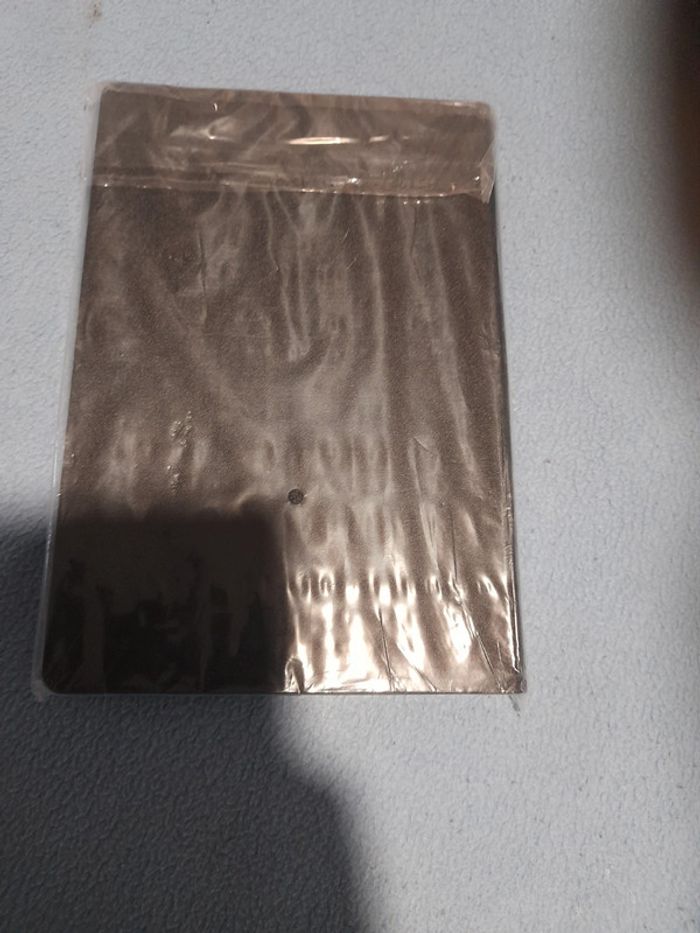 Coque tablette neuve - photo numéro 2