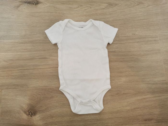 Bodie blanc manches courtes