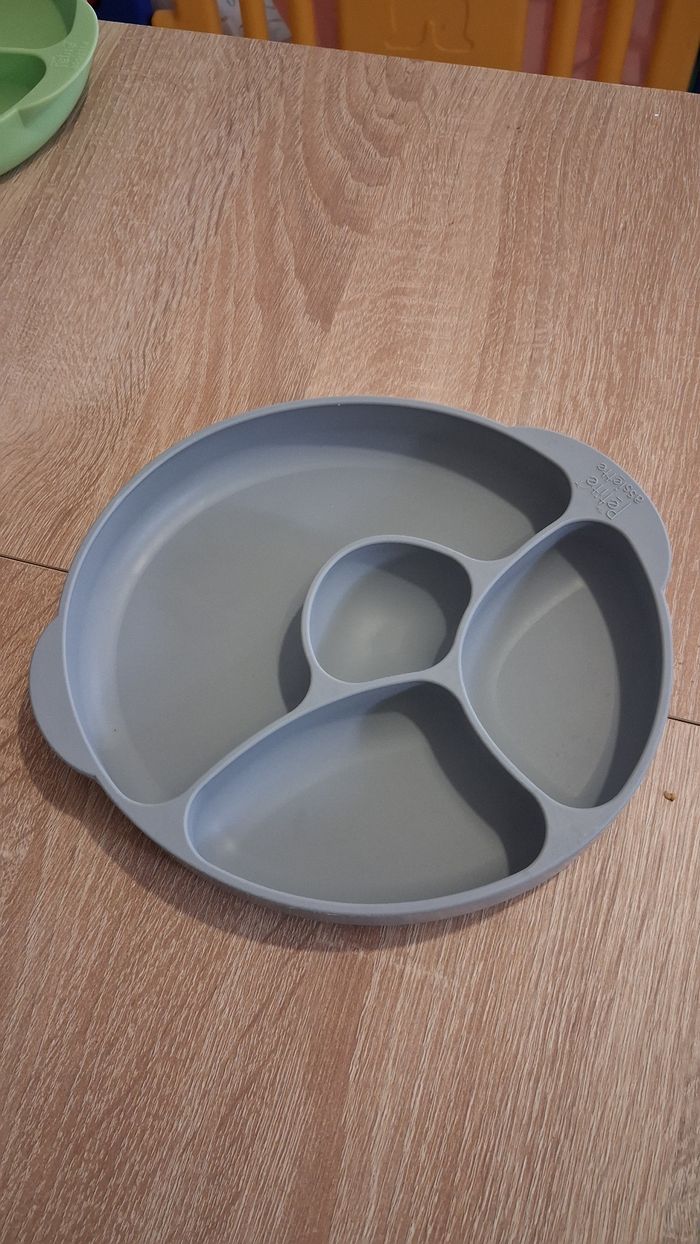 Assiettes à compartiments - photo numéro 2