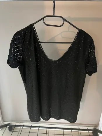 Blouse noire en dentelle « Shein »