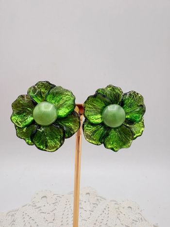 💚 Boucles d’oreilles à clips fleurs vertes vintage💚