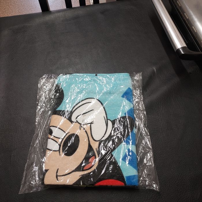 Serviette de plage Mickey and friends - photo numéro 4