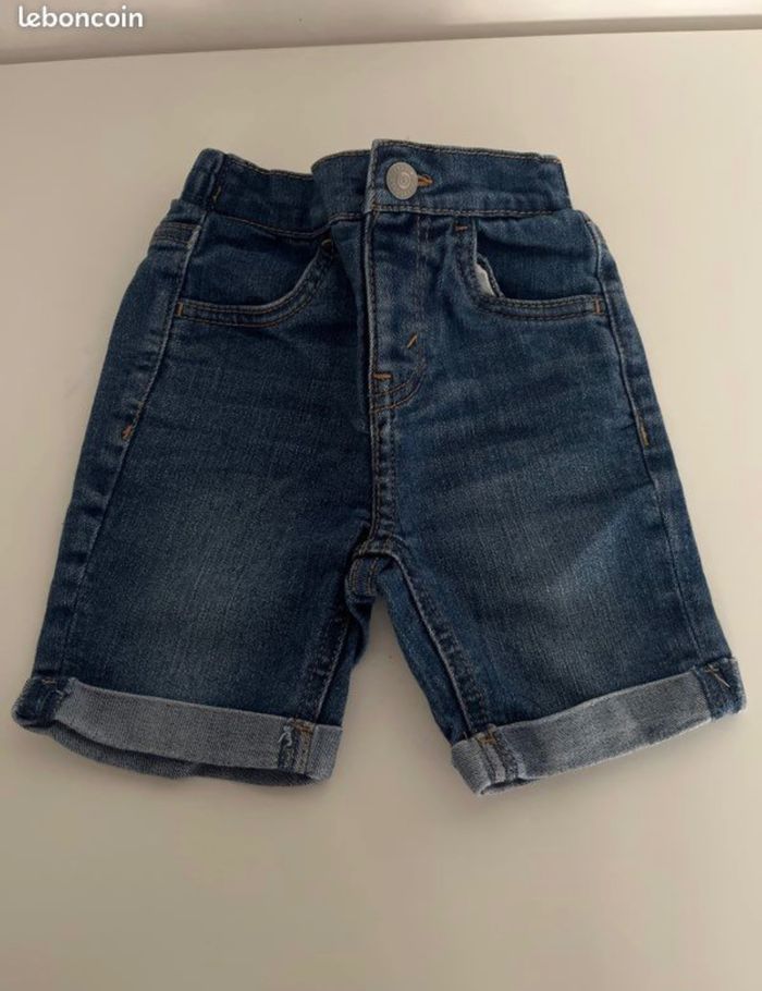 Short Lévis - photo numéro 2