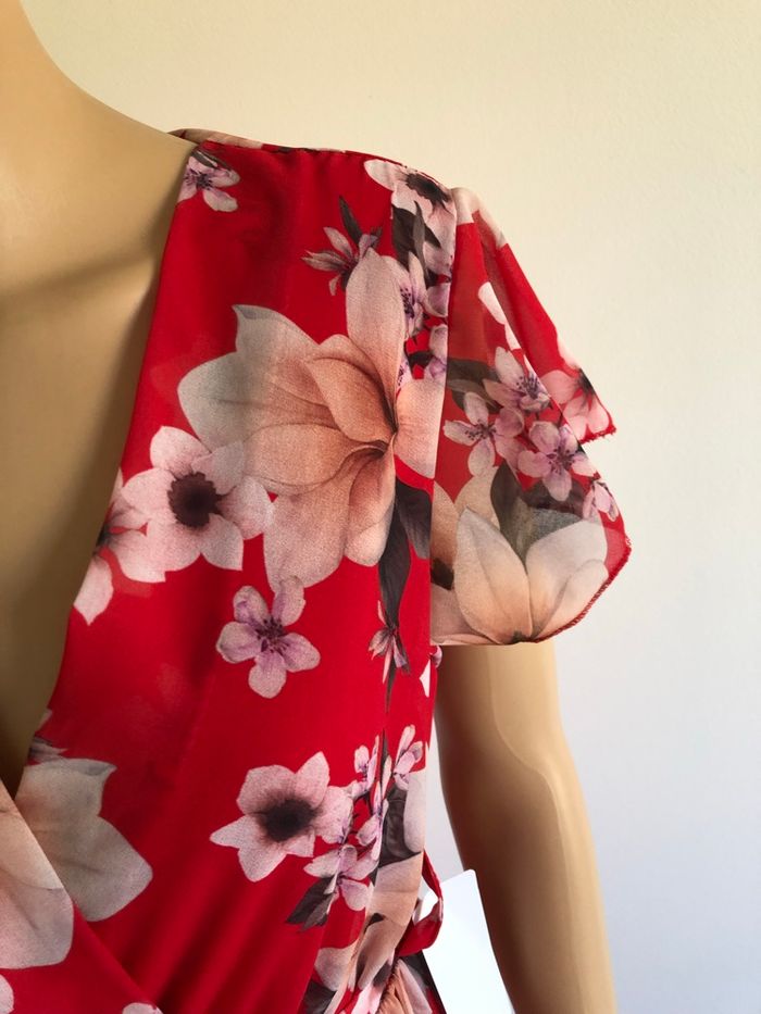 Robe longue rouge fleurie neuve Italy Moda taille unique - photo numéro 3