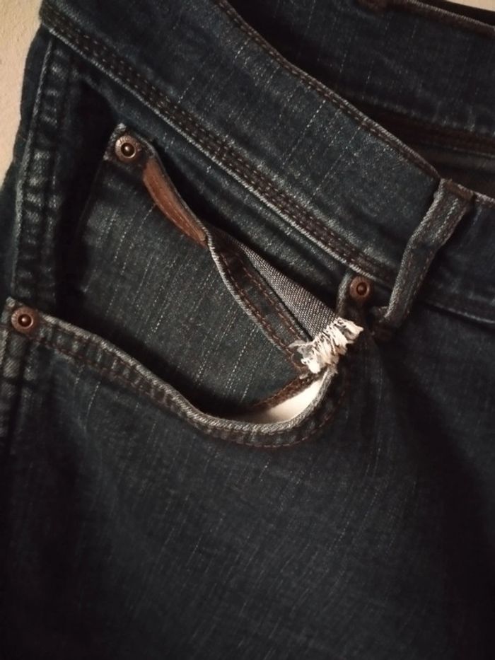 Jean wrangler homme taille 42/44 - photo numéro 7