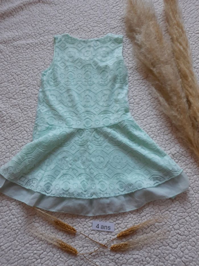 Robe 4 ans - photo numéro 7