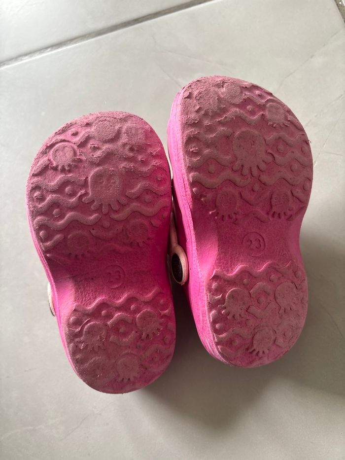 Crocs taille 23 - photo numéro 2