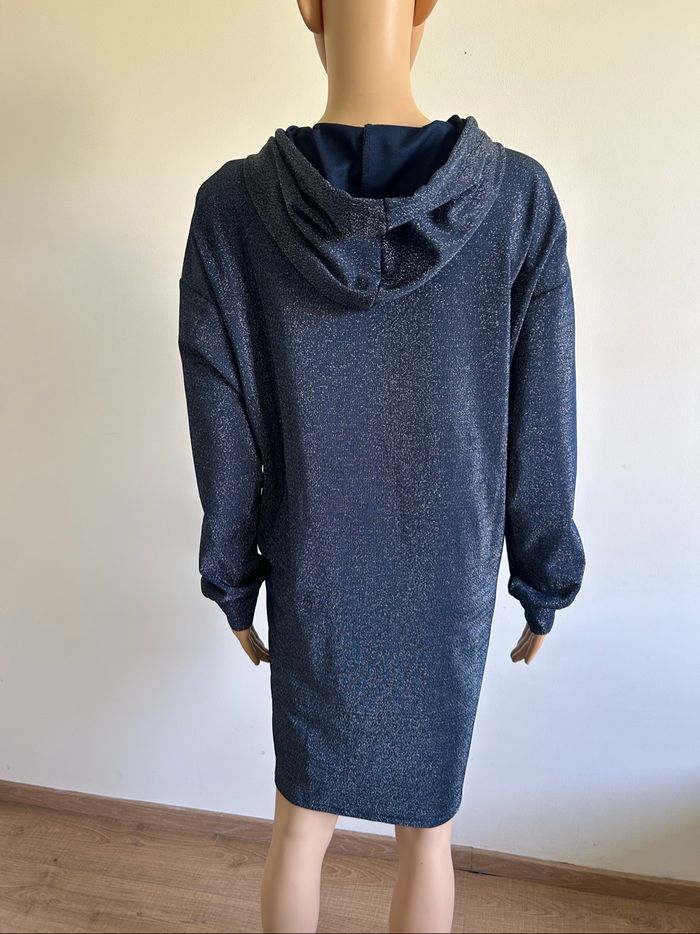 Robe sweat bleue marine pailletée neuve VILA taille M - photo numéro 5