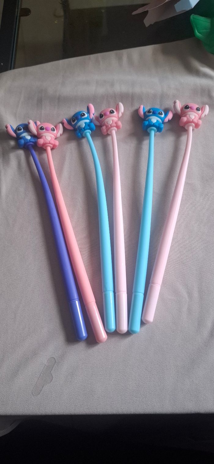 Lot stylos stitch - photo numéro 2