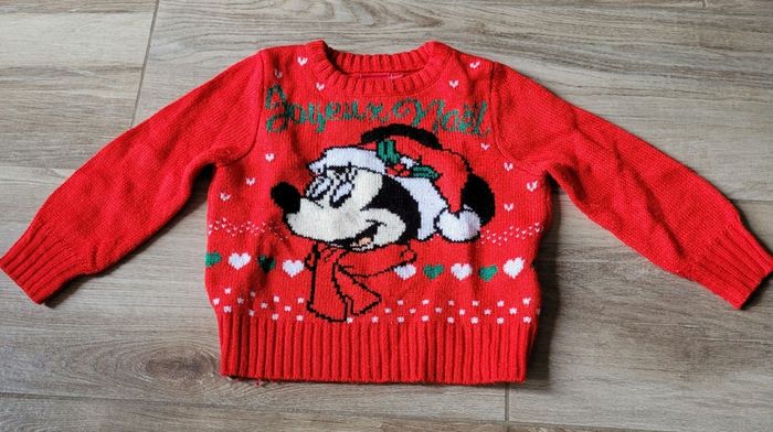 Pull de Noël Disney Minnie taille 3 ans