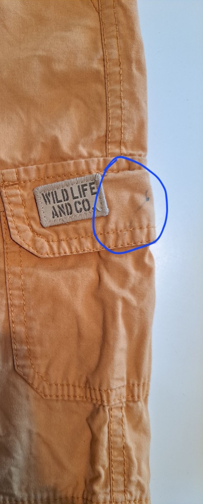 Lot de 2 shorts garçon 5 ans tachés - photo numéro 4