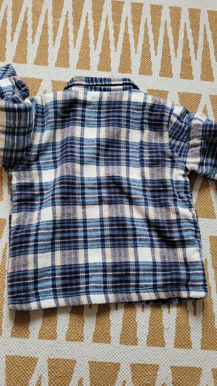 Chemise 2ans - photo numéro 3